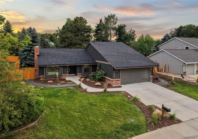 Photo 2 of Single family home for sale at 3644 E Fremont Pl, Littleton, CO 80122 | MLS# 8148720 | Listing updated on 2026-09-02