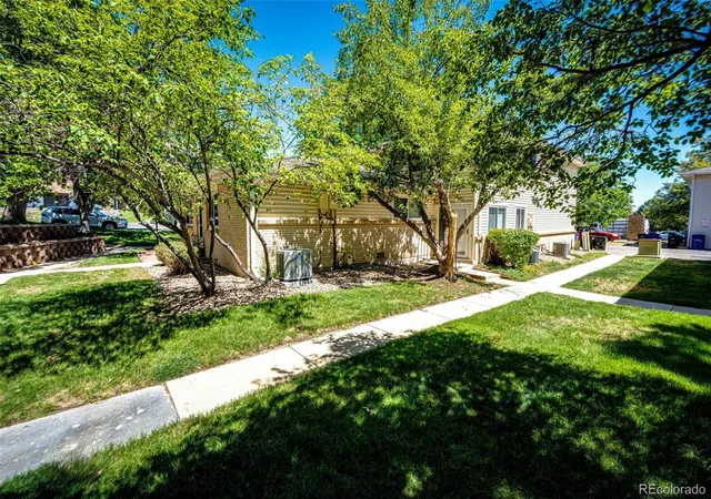 2nd image of 9005 E Lehigh Ave, Denver, CO 80237