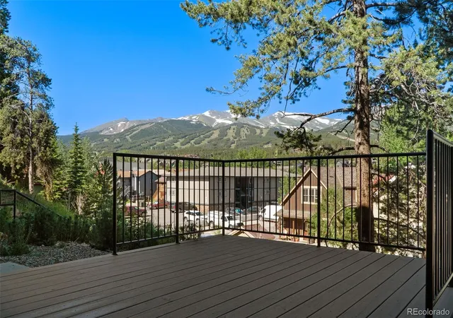 Listing Photo 2 - Condo for sale in building located at 301 N French St, Breckenridge, CO 80424 - Unit #305