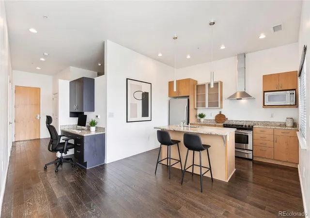 1st image of 2958 Syracuse St #416, Denver, CO 80238 | MLS# 8067221
