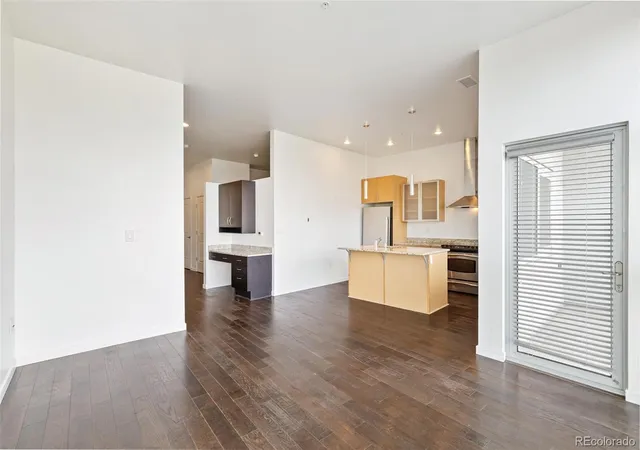 5th image of 2958 Syracuse St #416, Denver, CO 80238 | MLS# 8067221