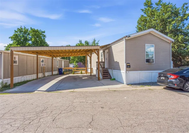 1st image of 1600 Sable Blvd, Aurora, CO 80011 | MLS# 7415767