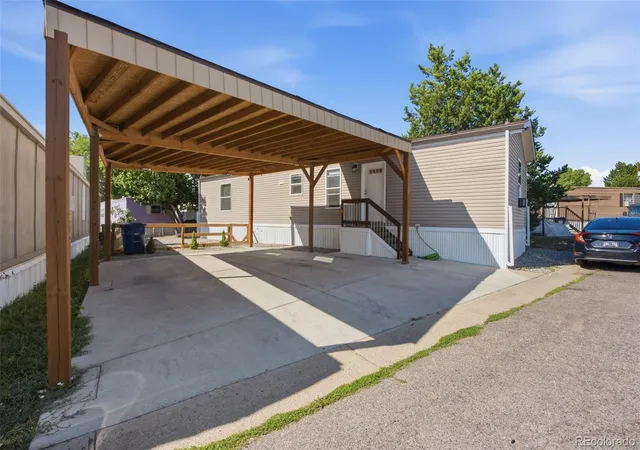 2nd image of 1600 Sable Blvd, Aurora, CO 80011 | MLS# 7415767