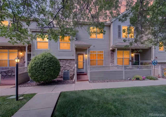 Townhouse for sale at 332 W Jamison Pl #56, Littleton, CO 80120 | MLS# 5735389
