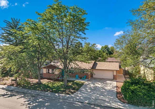 2nd image of 832 18th St Sw, Loveland, CO 80537 | MLS# IR1066930