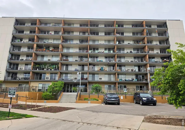 image of 4800 E Hale Pkwy #209N, Denver, CO 80220 | MLS# IR1066934