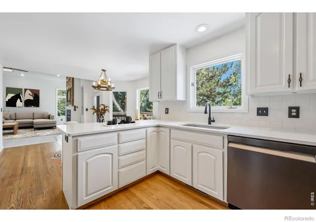 Photo 3 of Single family home for sale at 2677 Eldorado Springs Dr, Loveland, CO 80538 | MLS# IR1066935 | Listing updated on 2026-10-08