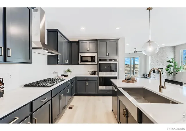 4th image of 7332 Swan River St, Frederick, CO 80530 | MLS# IR1066940