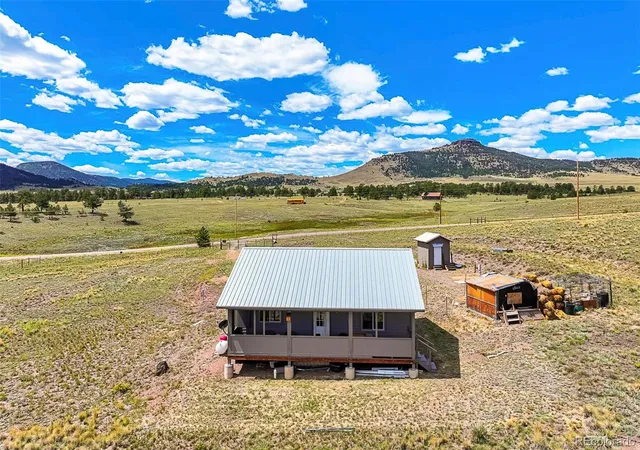 Photo 4 of Single family home for sale at 4510 County Road 71, Guffey, CO 80820 | MLS# 3639555 | Listing updated on 2026-08-21