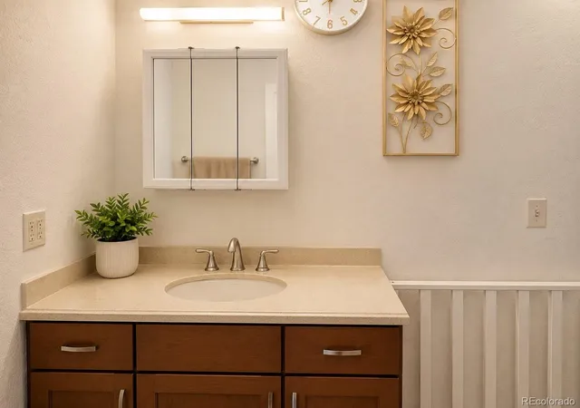 15th image of 7373 W Florida Ave #15B, Denver, CO 80232 | MLS# 2860920