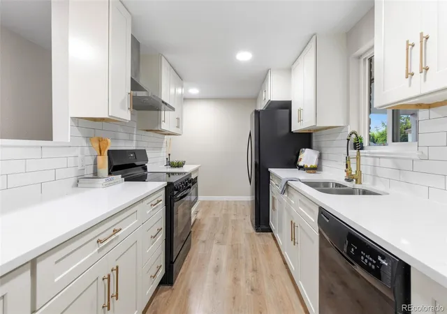 Photo 4 of Single family home for sale at 6087 Lewis St, Arvada, CO 80004 | MLS# 5088021 | Listing updated on 2026-09-21