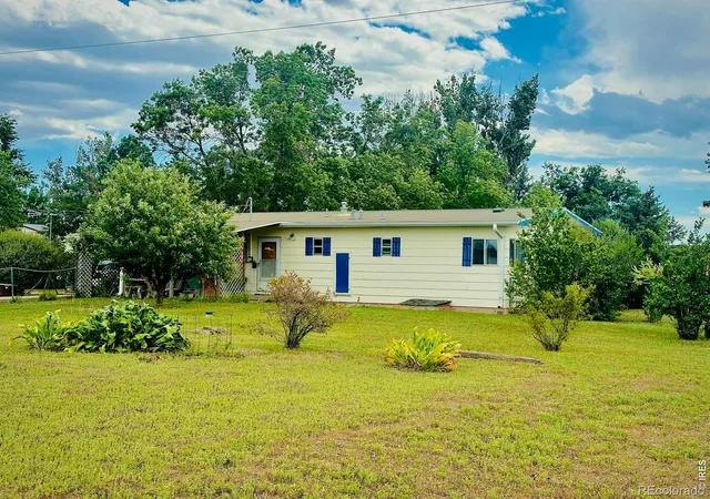 Photo 3 of Single family home for sale at 942 Eggleston St, Fort Collins, CO 80524 | MLS# IR1066955 | Listing updated on 2026-09-29