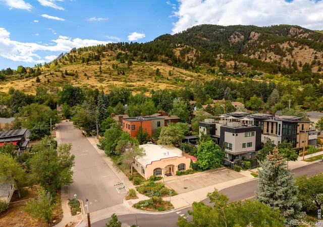 2nd image of 380 Arapahoe Ave, Boulder, CO 80302 | MLS# IR1066966