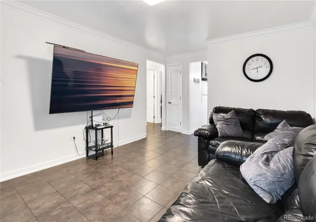 2nd image of 6427 W 11th Ave #5, Denver, CO 80214 | MLS# 4491433
