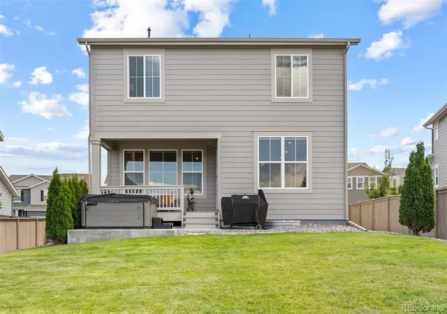 Photo 4 of Single family home for sale at 3283 Scuba Dr, Castle Rock, CO 80109 | MLS# 6117115 | Listing updated on 2026-09-28