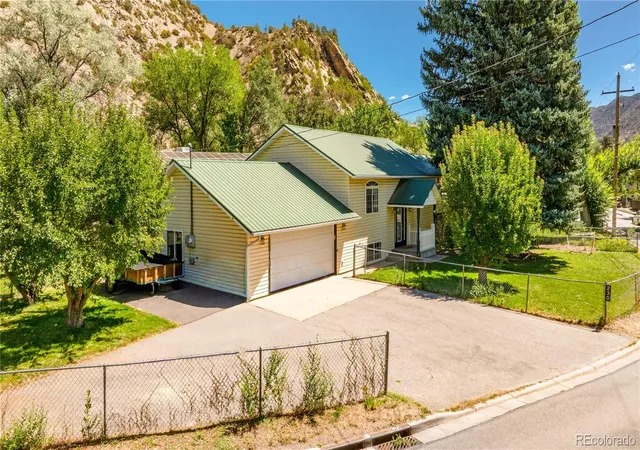 Photo 1 of Sale Pending at 230 N 7th St, New Castle, CO 81647 | MLS# 6268443 | Listing updated on 2026-10-06