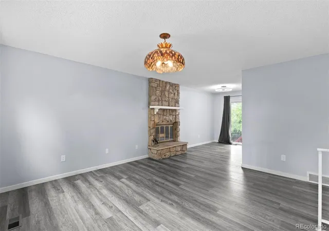 3rd image of 1553 S Tucson St, Aurora, CO 80012 | MLS# 2350271
