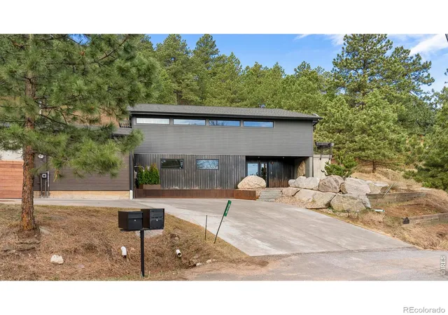 2nd image of 316 Pine Tree Ln, Boulder, CO 80304 | MLS# IR1066982