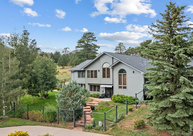 5th image of 2251 Arapaho Rd, Estes Park, CO 80517 | MLS# IR1067009