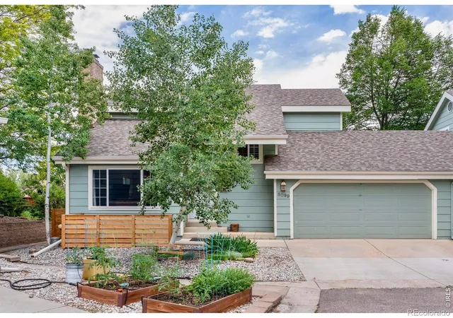 Photo 3 of Townhouse for sale at 8099 Meadowdale Sq, Niwot, CO 80503 | MLS# IR1067015 | Listing updated on 2026-09-23