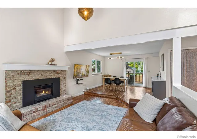 Photo 3 of Townhouse for sale at 8099 Meadowdale Sq, Niwot, CO 80503 | MLS# IR1067015 | Listing updated on 2026-10-06