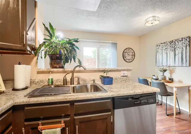 Photo 4 of Townhouse for sale at 924 Milo Cir #B, Lafayette, CO 80026 | MLS# 3088232 | Listing updated on 2026-09-13