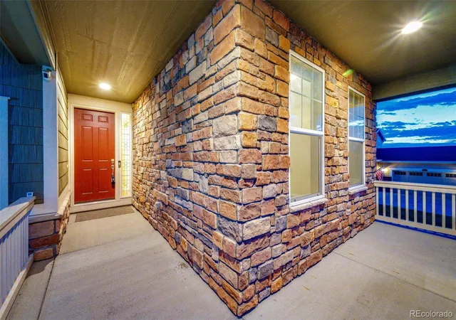5th image of 898 Eveningsong Dr, Castle Rock, CO 80104 | MLS# 7683593