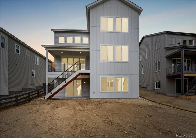 Photo 3 of Single family home for sale at 1211 Bridgefield Rd, Castle Pines, CO 80108 | MLS# 7296962 | Listing updated on 2026-10-10