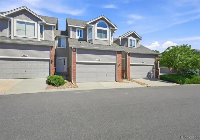 Photo 1 of Townhouse for sale at 8469 S Upham Way, Littleton, CO 80128 | MLS# 4474498 | Listing updated on 2026-09-23