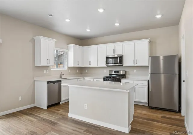 3rd image of 851 Emerald Lakes St, Windsor, CO 80550 | MLS# 9530525