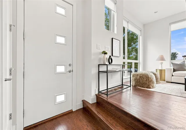 Photo 4 of Townhouse for sale at 4621 W 50Th Ave, Denver, CO 80212 | MLS# 2530068 | Listing updated on 2026-10-05