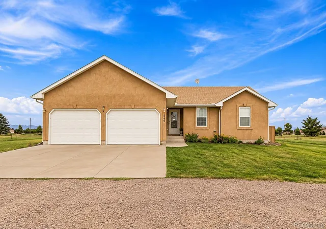Photo 1 of Single family home for sale at 545 Tidy Dr, Pueblo, CO 81007 | MLS# 6029409 | Listing updated on 2026-10-05