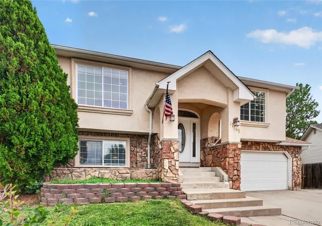 1st image of 17145 E Union Pl, Aurora, CO 80015 | MLS# 6330563
