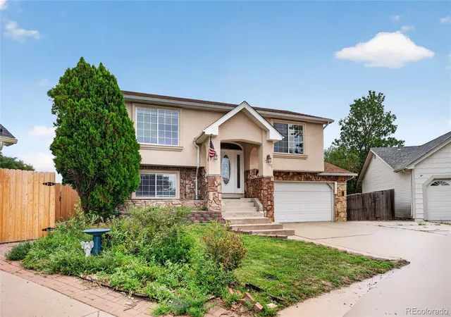 3rd image of 17145 E Union Pl, Aurora, CO 80015 | MLS# 6330563