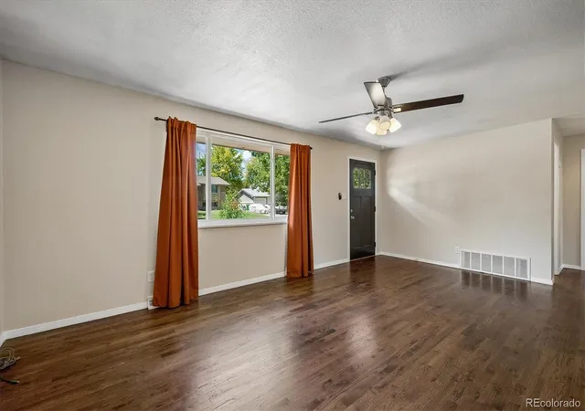 Photo 4 of Single family home for sale at 1820 S Teller, Denver, CO 80232 | MLS# 8840370 | Listing updated on 2026-09-26
