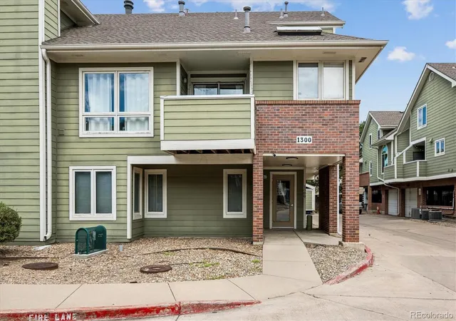 Photo 3 of Condo for sale at 1300 S Monaco St Pkwy #9-G, Denver, CO 80224 | MLS# 6838760 | Listing updated on 2026-10-02