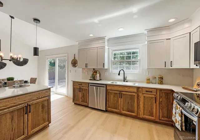 5th image of 6158 E Hinsdale Ct, Centennial, CO 80112 | MLS# 7866842