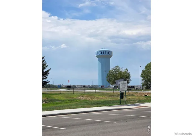 14th image of 1057 Glen Creighton Dr, Dacono, CO 80514 | MLS# IR1067064