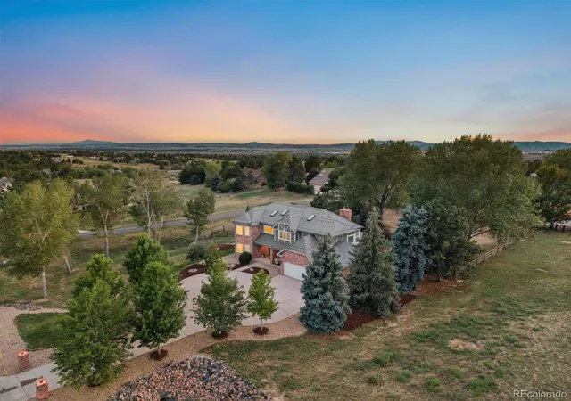 Photo 2 of Single family home for sale at 7199 S Chapparal Cir W, Centennial, CO 80016 | MLS# 5556544 | Listing updated on 2026-08-29