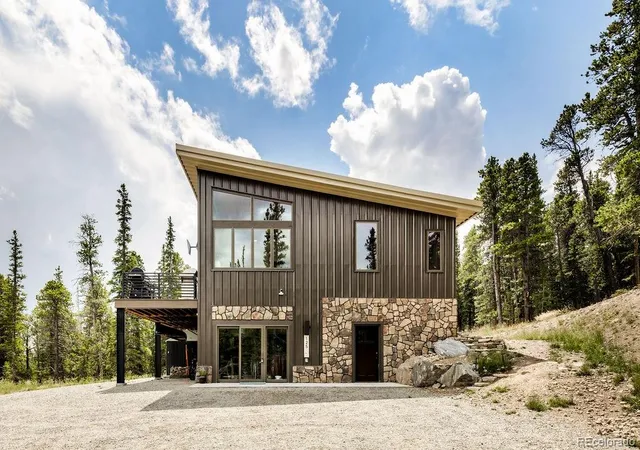 Photo 1 of Single family home for sale at 125 Puma Pl, Fairplay, CO 80440 | MLS# 4391640 | Listing updated on 2026-08-28