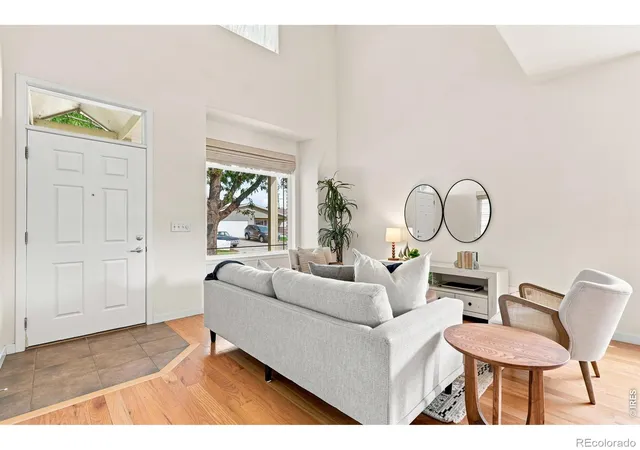Listing Photo 4 - Condo for sale in building located at 833 S Coffman St, Longmont, CO 80501 - Unit #52