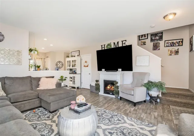 4th image of 11058 Oswego St, Commerce City, CO 80640 | MLS# 5213326