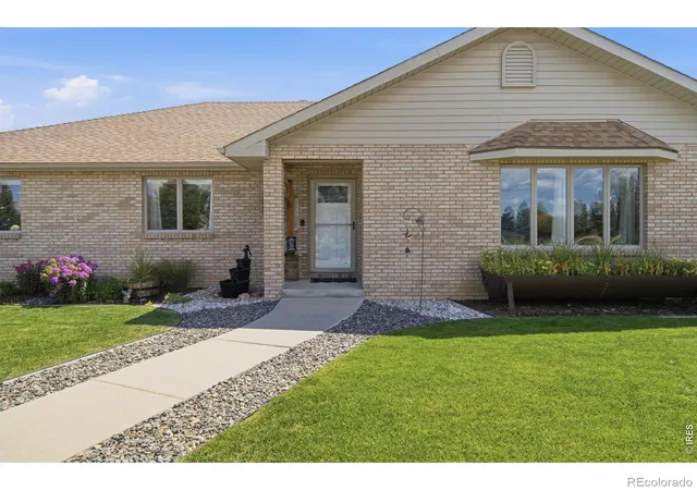 Photo 3 of Single family home for sale at 3919 Surrey Rdg, Loveland, CO 80537 | MLS# IR1067076 | Listing updated on 2026-10-10