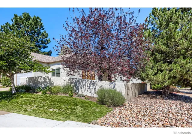 Photo 3 of Single family home for sale at 701 Club Pl, Louisville, CO 80027 | MLS# IR1067078 | Listing updated on 2026-10-09