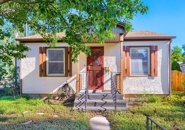 Single family home for sale at 618 E Uintah St, Colorado Springs, CO 80903 | MLS# 3162586