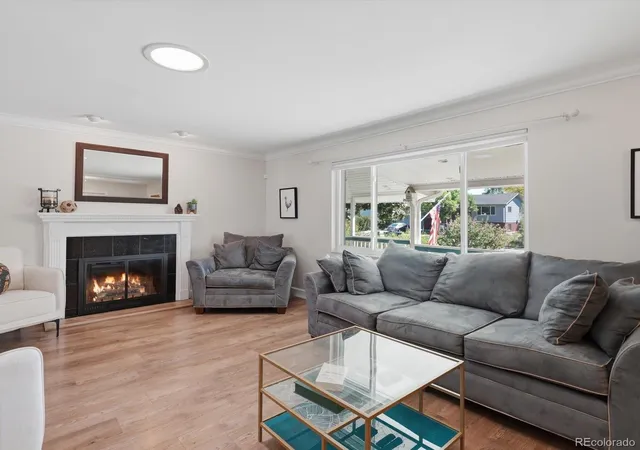 4th image of 10927 Melody Dr, Denver, CO 80234 | MLS# 2452401