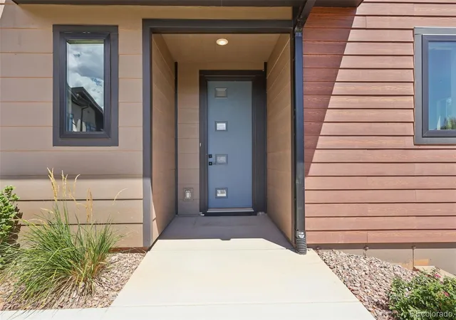 Photo 5 of Townhouse for sale at 3149 Trenton Park Grv, Colorado Springs, CO 80904 | MLS# 4534076 | Listing updated on 2026-08-28