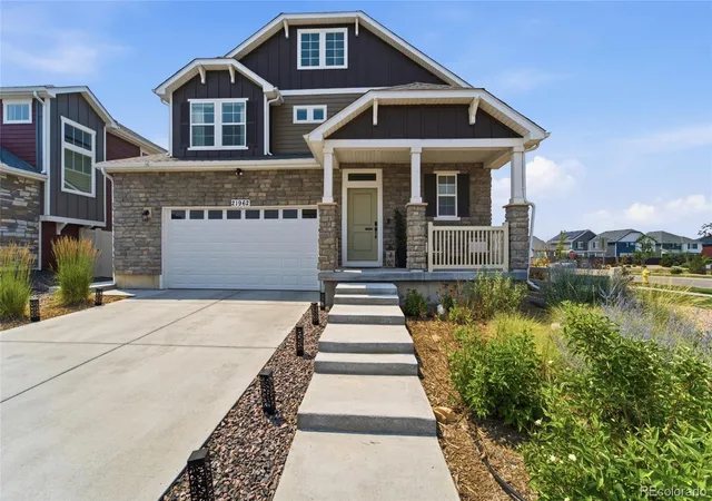 2nd image of 21962 E 44th Dr, Aurora, CO 80019 | MLS# 1764052