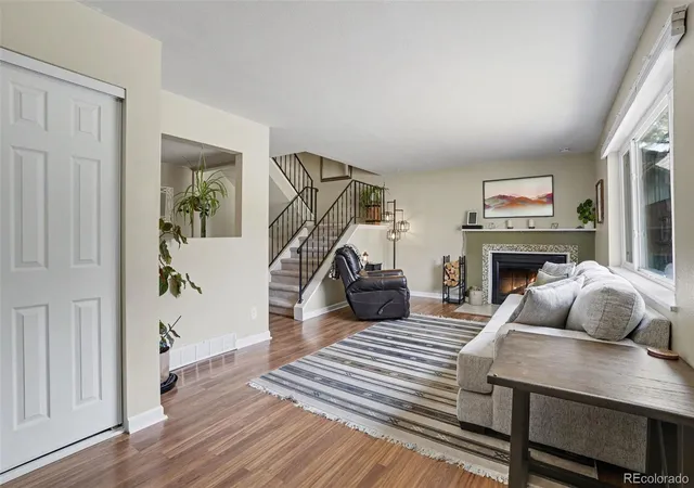 Photo 4 of Townhouse for sale at 986 Welch Ct, Golden, CO 80401 | MLS# 5797465 | Listing updated on 2026-10-04