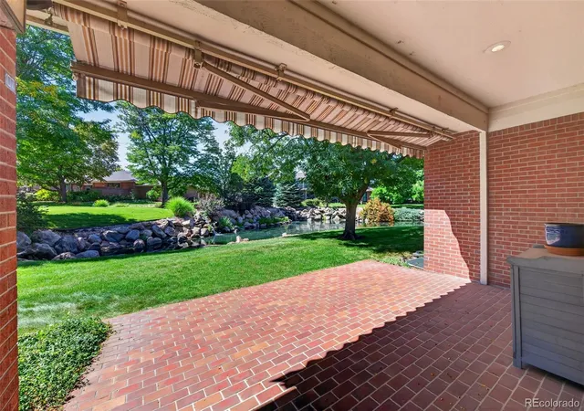 Listing Photo 4 - Condo for sale in building located at 2800 S University Blvd, Denver, CO 80210 - Unit #107